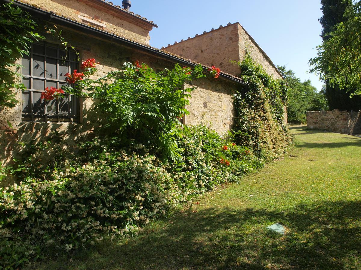 Agriturismo La Moraia Hotel Poggibonsi Exterior photo